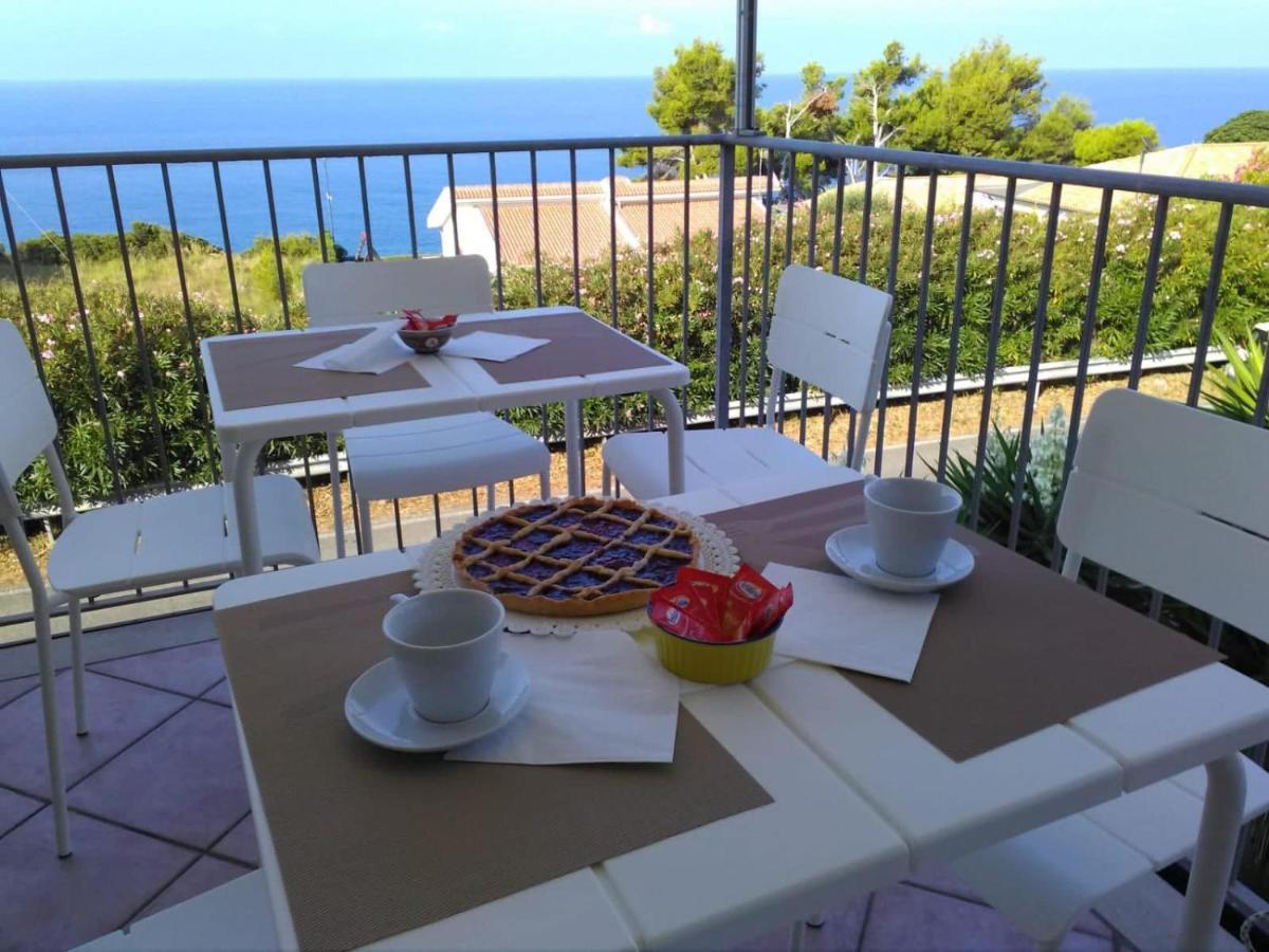 B&B Il Faro Читтаделла-дель-Капо Экстерьер фото